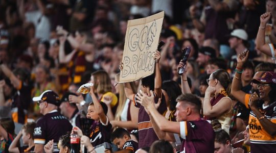 Brisbane Broncos rugby league fans. | Newsreel