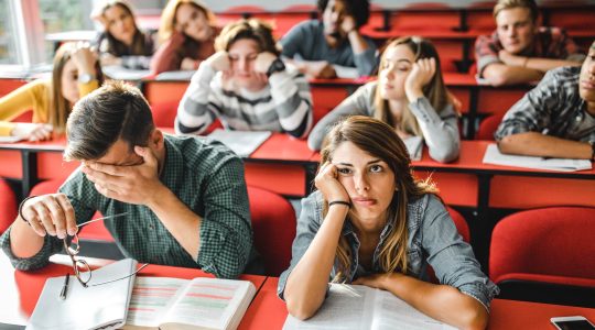 Bored students in classroom. | Newsreel