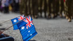 Australian flags at Anzac Day march. | Newsreel