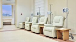 Cancer treatment lounges. | Newsreel