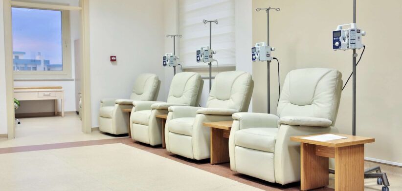 Cancer treatment lounges. | Newsreel