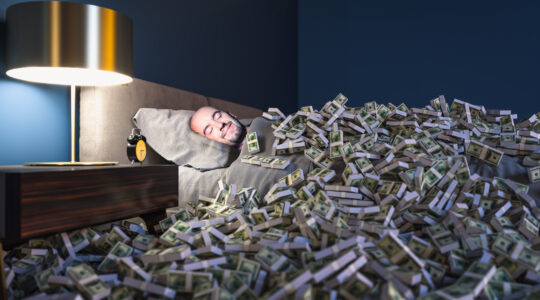 Man sleeping with piles of cash. | Newsreel