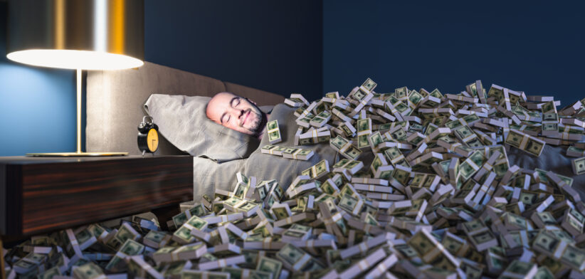 Man sleeping with piles of cash. | Newsreel