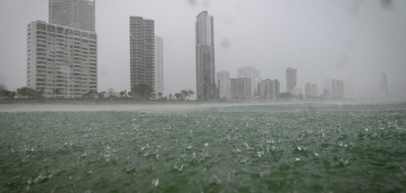 Rain on the Gold Coast during a La Nina event