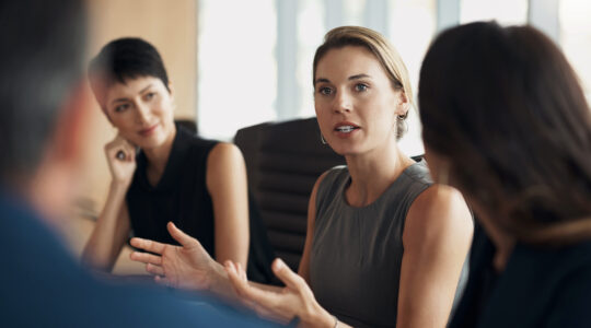 Women dominating Queensland finance sector - Newsreel