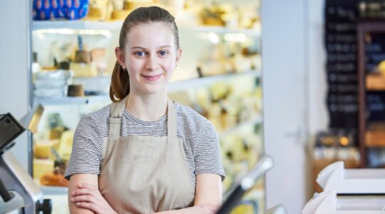 Young shop assistant. | Newsreel