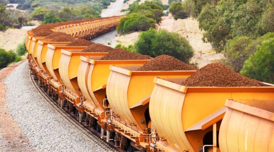 Iron ore train. | Newsreel