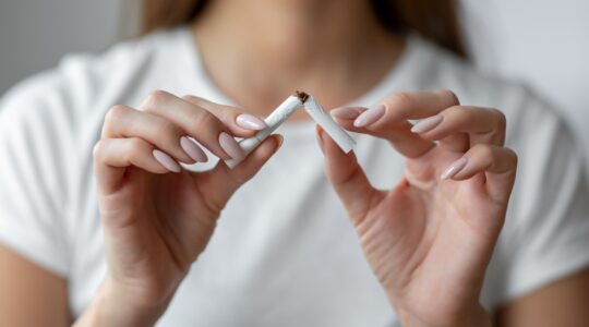 Half a billion smokers crave quitting support