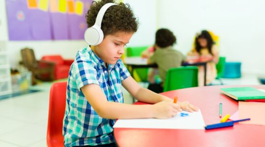 Child with autism in classroom. | Newsreel