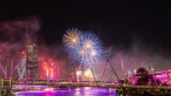 Brisbane Riverfire. | Newsreel