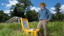 QUT Professor David Rowlings. | Newsreel