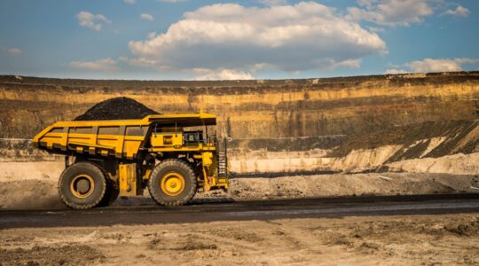 Coal haulage truck. | Newsreel