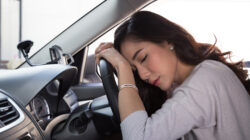 New device could help people stop falling asleep at the wheel - Newsreel