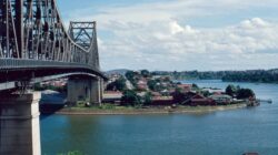 Story Bridge Kemp Place Dec 1954. | Newsreel