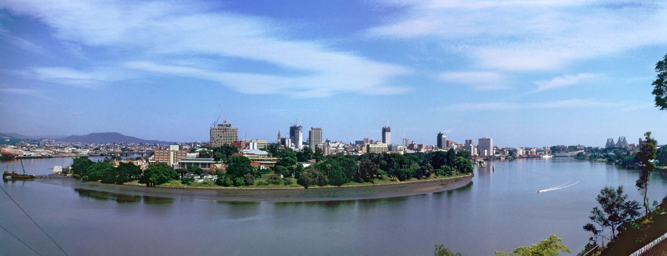 Kangaroo Point, Brisbane, 1969. | Newsreel