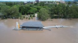 Flooding Brisbane River at St Lucia in 2022. | Newsreel