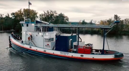 Amogy's NH3 Kraken on the Hudson River. | Newsreel