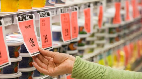 Supermarket specials. | Newsreel