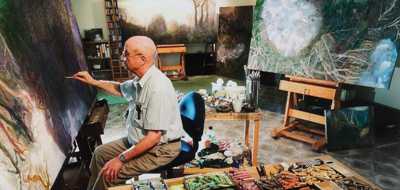 Brisbane artist William Robinson in his studio. | Newsreel