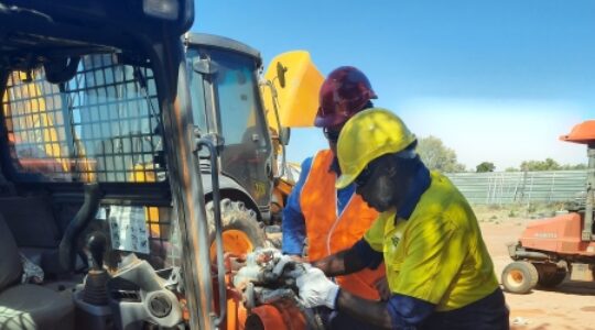 Skills training On Country in Northern Territory. | Newsreel