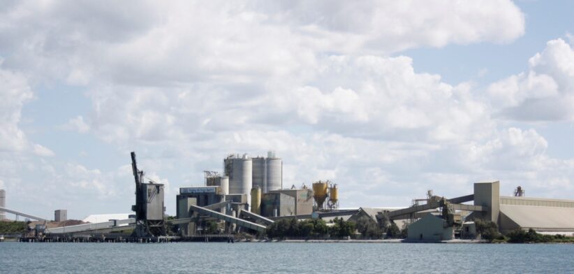 Bulwer Island, Brisbane, Queensland, Australia. | Newsreel