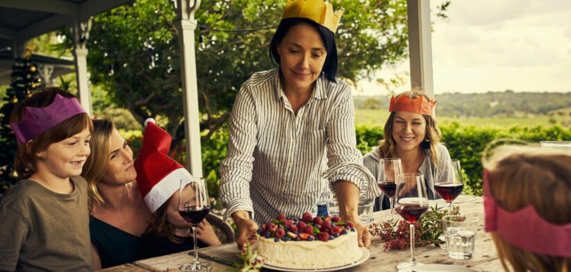 Christmas in Australia. | Newsreel