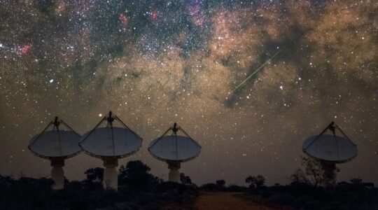 ASKAP core antennas with Milky Way. | Newsreel