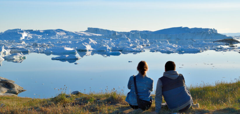 Greenland's previously pristine lakes - Newsreel