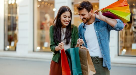 Couple shopping. | Newsreel