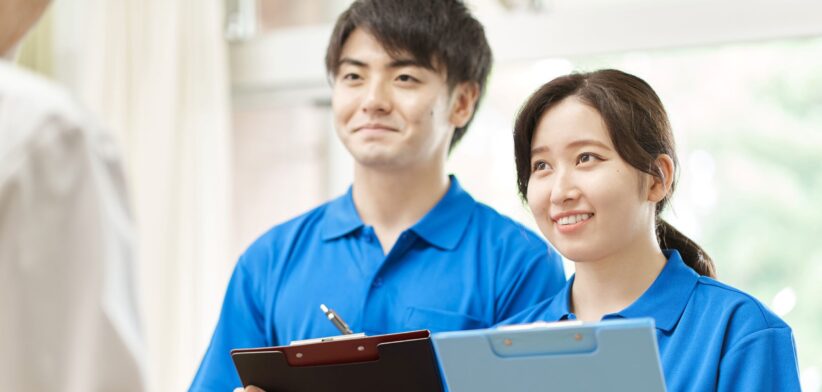 Male and female trainees. | Newsreel