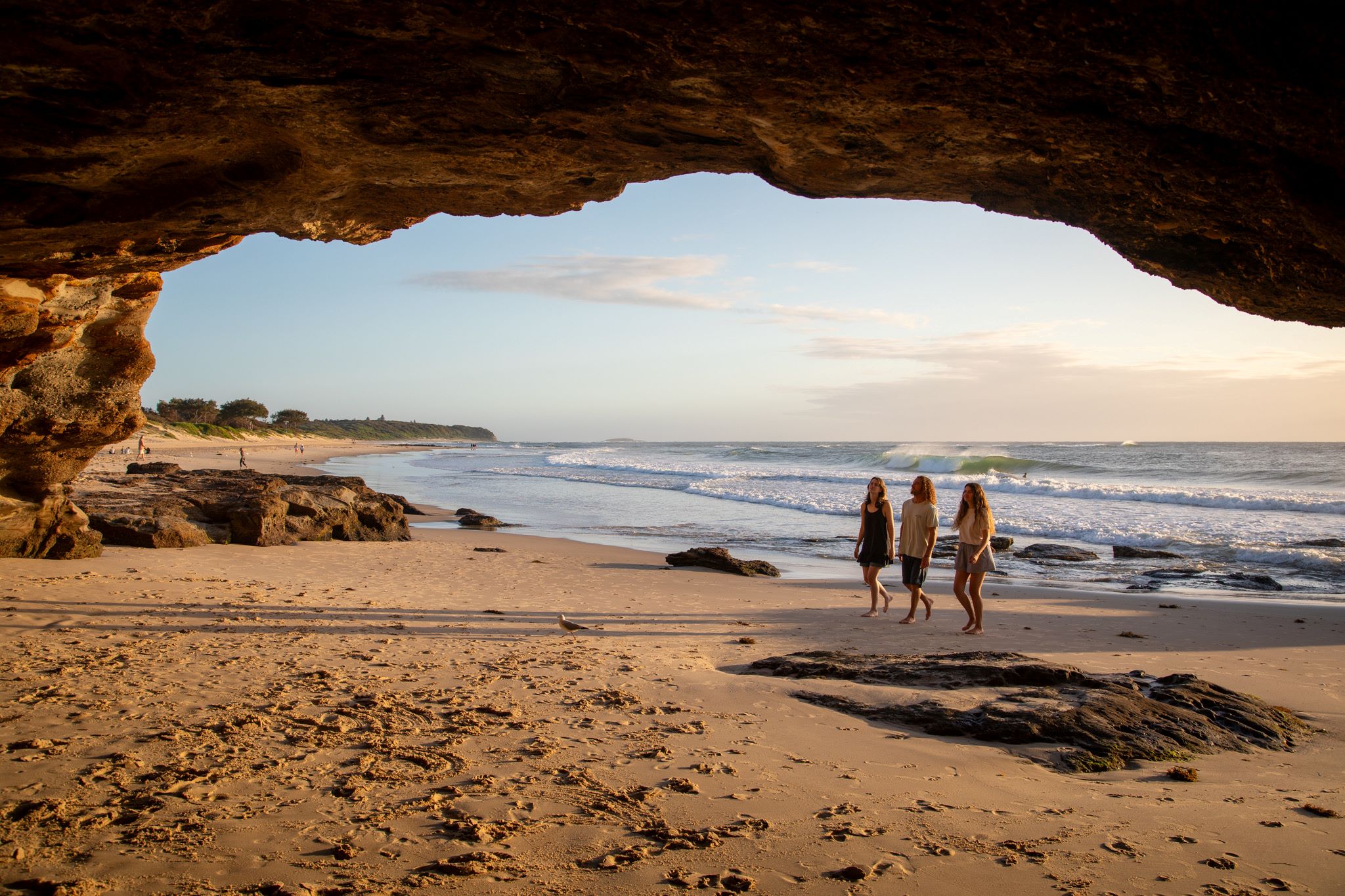 Caves Beach, New South Wales. | Newsreel