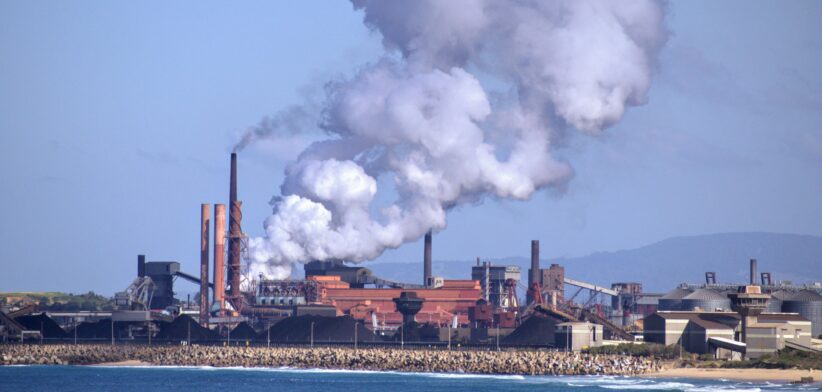 Bluescope steelworks Port Kembla, Australia. | Newsreel