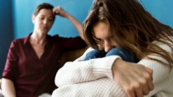 Worried mother and daughter. | Newsreel