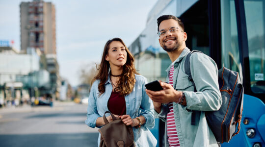 Smart cards and phones can be used on Brisbane buses from today - Newsreel