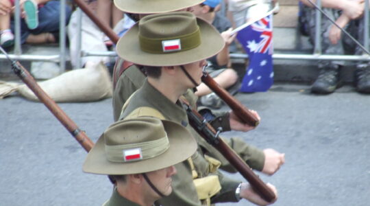 ANZAC Day parade Brisbane. | Newsreel