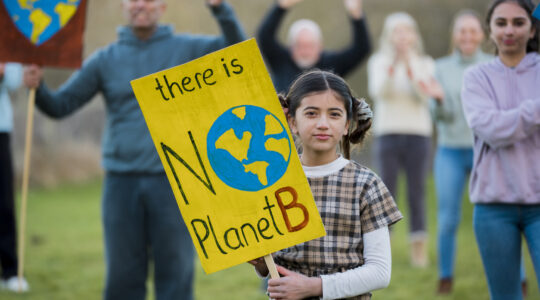 Climate change could wreak havoc with global economies - Newsreel