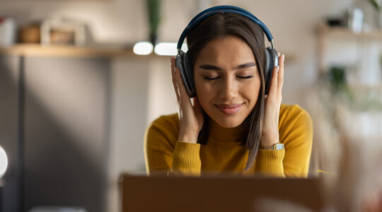 The music industry wants radio stations to be required to play more local acts - Newsreel