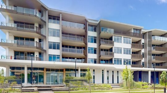 Poinciana House, Brisbane. | Newsreel
