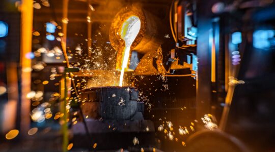 OECD warns of a surge in global steel excess