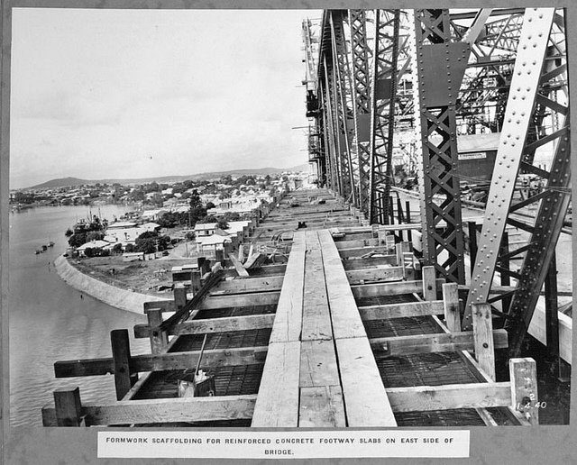 story bridge construction 3
