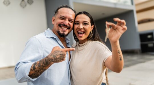 Couple with new home. | Newsreel