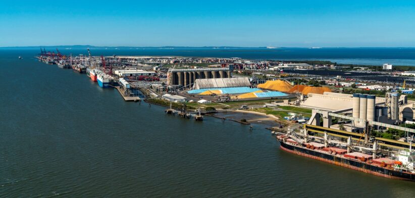 Port of Brisbane. | Newsreel