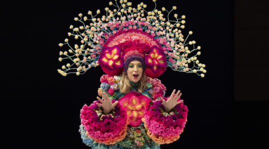 Art meets fashion in global event