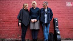 Go-Betweens
