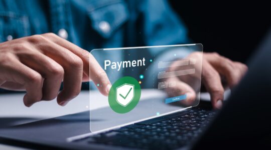 Online payment. | Newsreel
