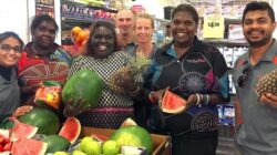 People in remote store Australia. | Newsreel