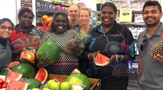 People in remote store Australia. | Newsreel