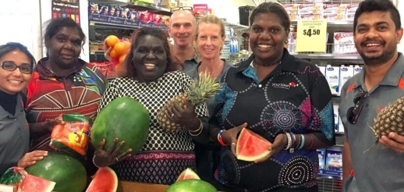 People in remote store Australia. | Newsreel