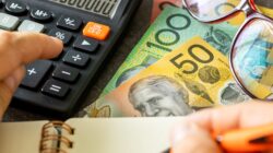 Australian money. | Newsreel