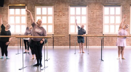 Power of ballet supports people with brain injuries